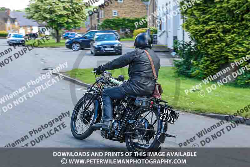 Vintage motorcycle club;eventdigitalimages;no limits trackdays;peter wileman photography;vintage motocycles;vmcc banbury run photographs